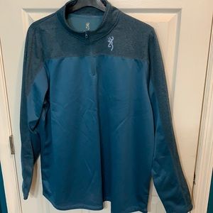 Quarter zip pull over
